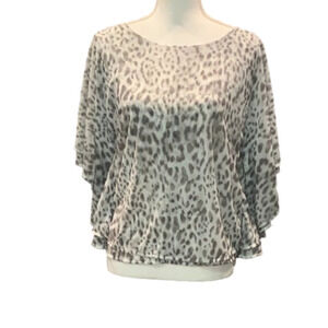 JENNIFER LOPEZ Grey Silky Feeling Top